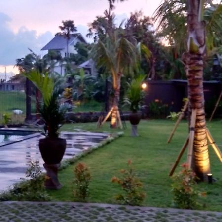 The Uma Guesthouse Canggu Eksteriør billede
