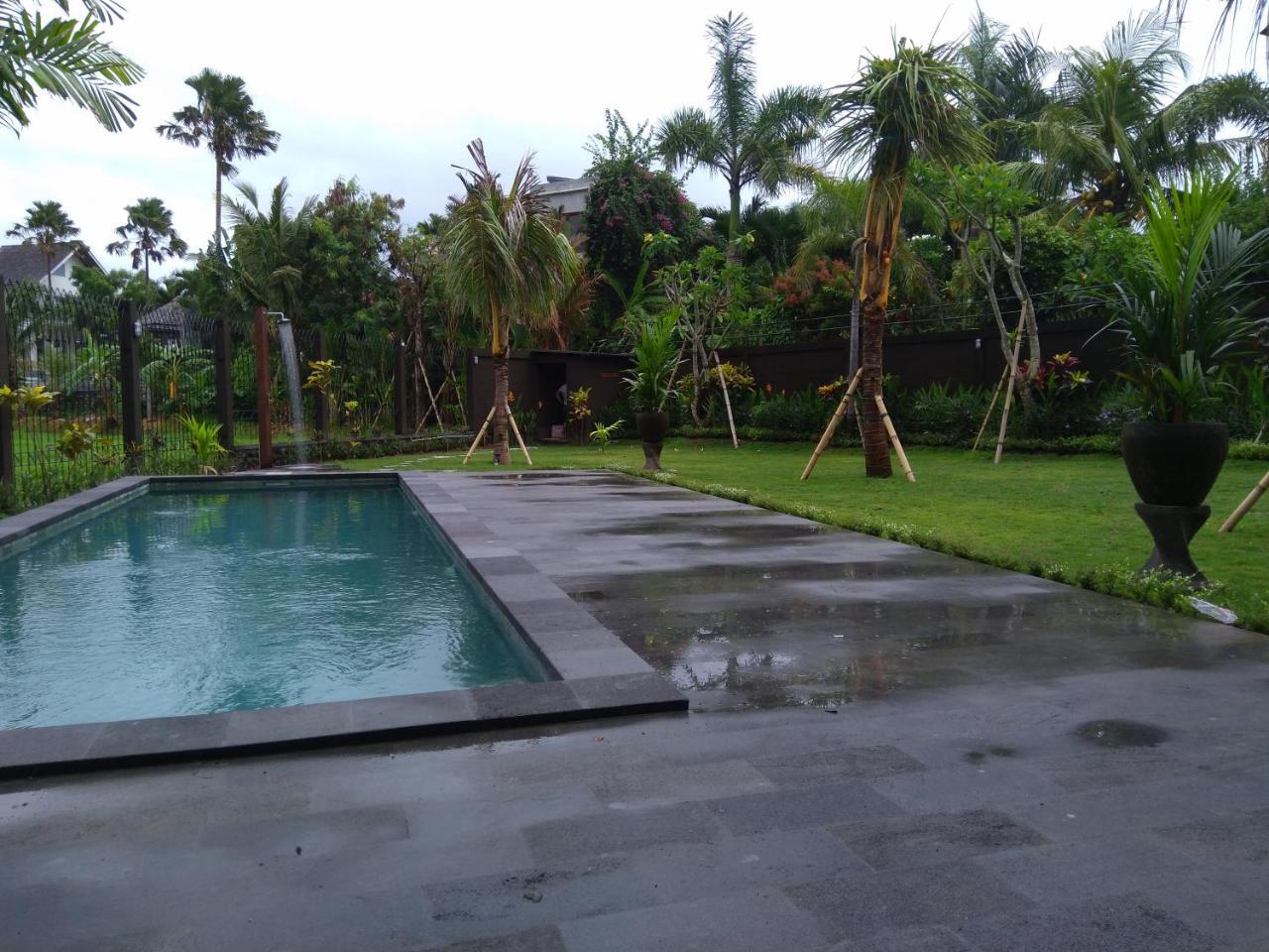 The Uma Guesthouse Canggu Eksteriør billede