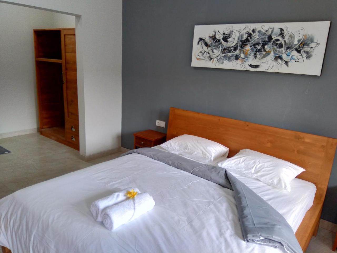The Uma Guesthouse Canggu Eksteriør billede